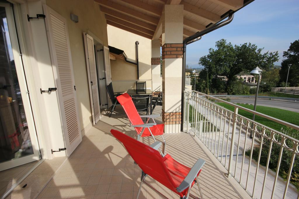 Appartamento Quadrivium Castelnuovo del Garda Zimmer foto