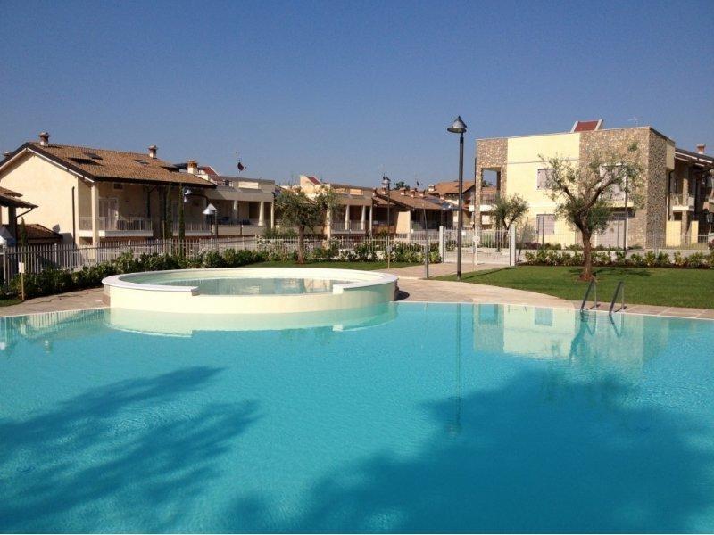 Appartamento Quadrivium Castelnuovo del Garda Zimmer foto